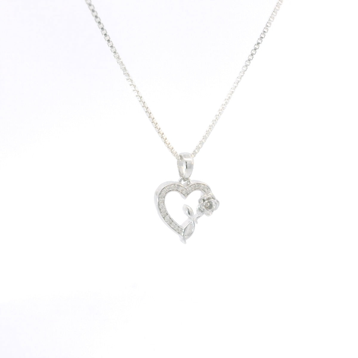Sterling Silver Chain Set with Elegant Sterling Silver Rose Heart Diamond Pendant